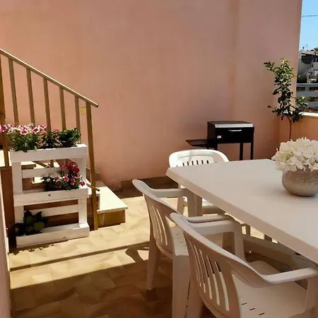 Semesterbostad Casa Fla.gi. - Tra Mare E Barocco. *