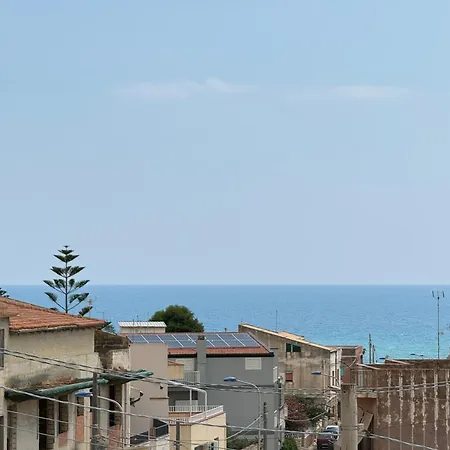 Casa Fla.gi. - Tra Mare E Barocco. Feriehus